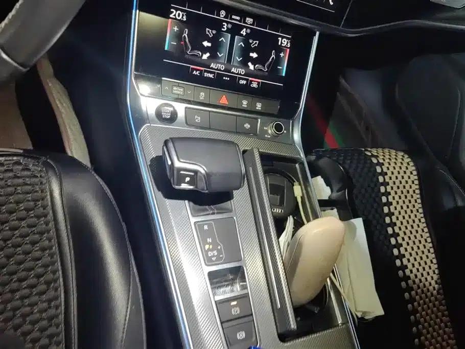 Audi A6L 2022 45 TFSI Premium Dynamic Edition — миниатюра 16