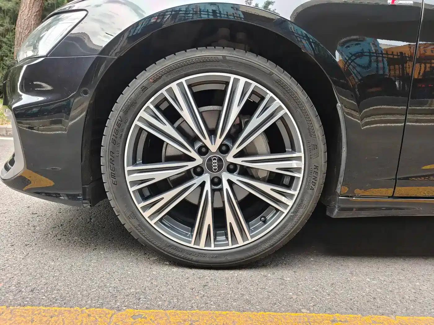 Audi A6L 2022 45 TFSI quattro Premium Dynamic Edition — миниатюра 5
