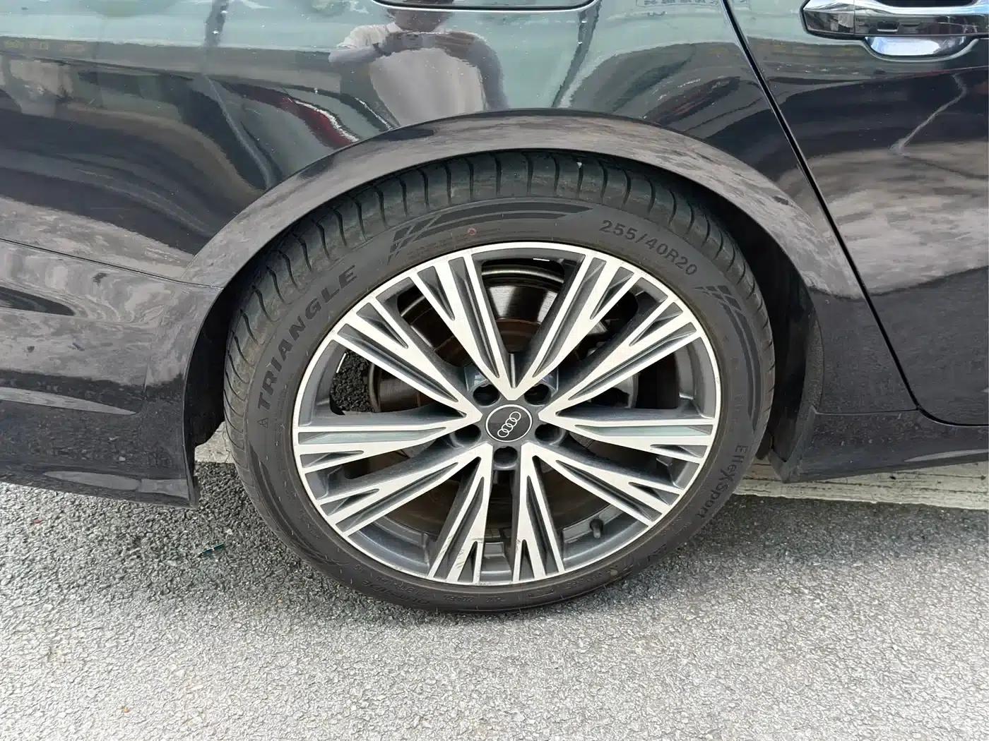 Audi A6L 2023 40 TFSI Luxury Dynamic — миниатюра 10