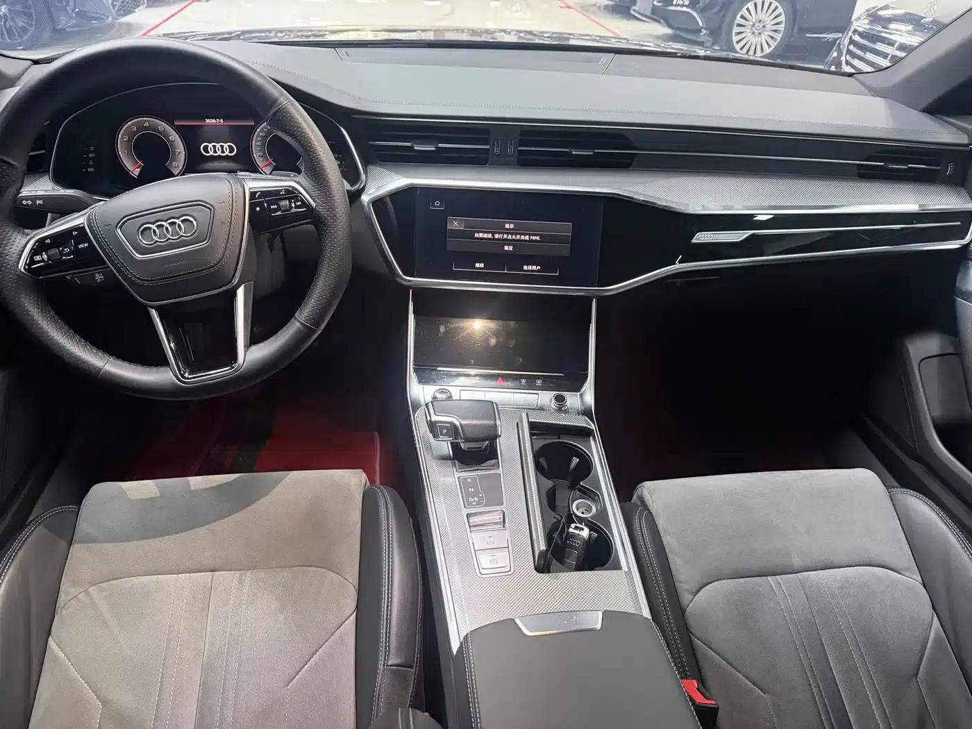 Audi A6L 2023 Facelift 45 TFSI Dynamic Edition — миниатюра 5