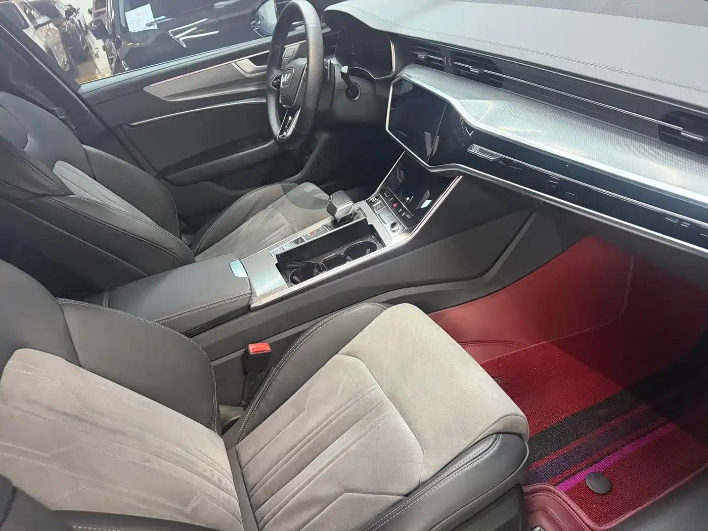 Audi A6L 2023 Facelift 45 TFSI Dynamic Edition — миниатюра 8