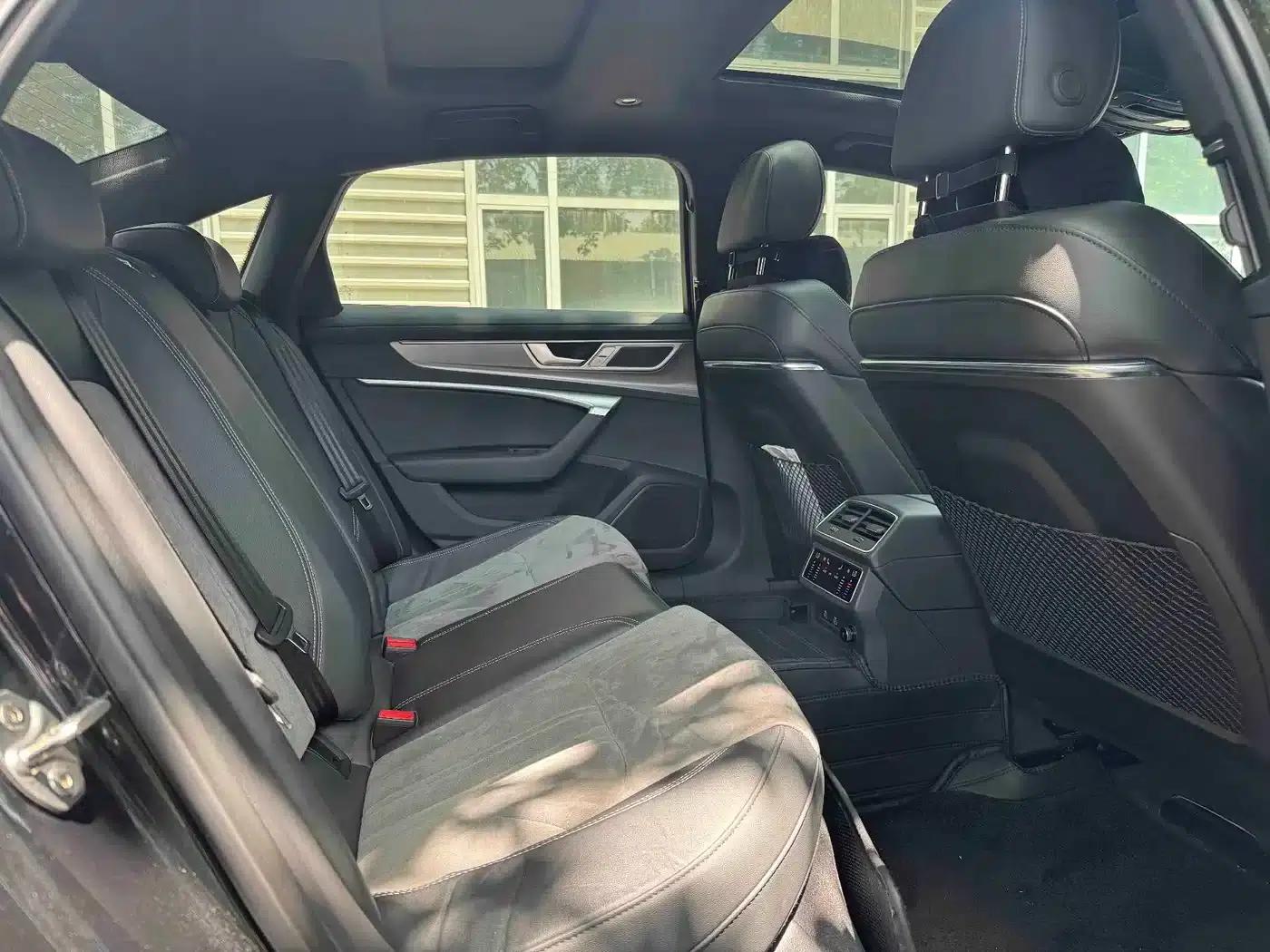 Audi A6L 2024 45 TFSI Premium Dynamic Edition — миниатюра 10