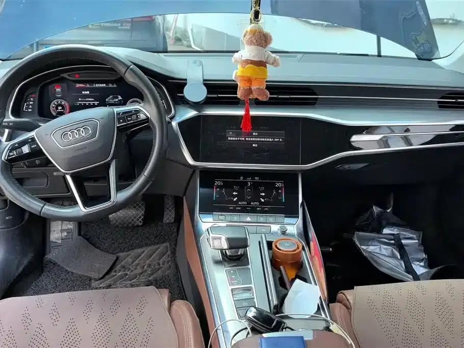 Audi A6L 2019 40 TFSI Luxury Elegance — миниатюра 12