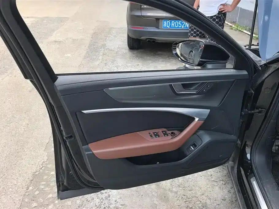 Audi A6L 2019 40 TFSI Luxury Elegance — миниатюра 7