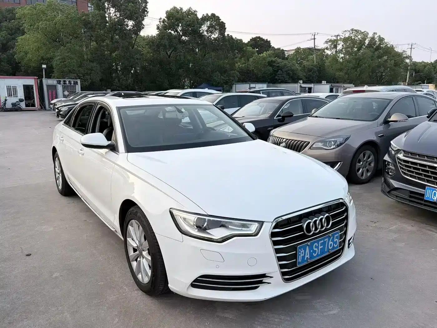 Audi A6L 2014 30 FSI Comfort — миниатюра 2