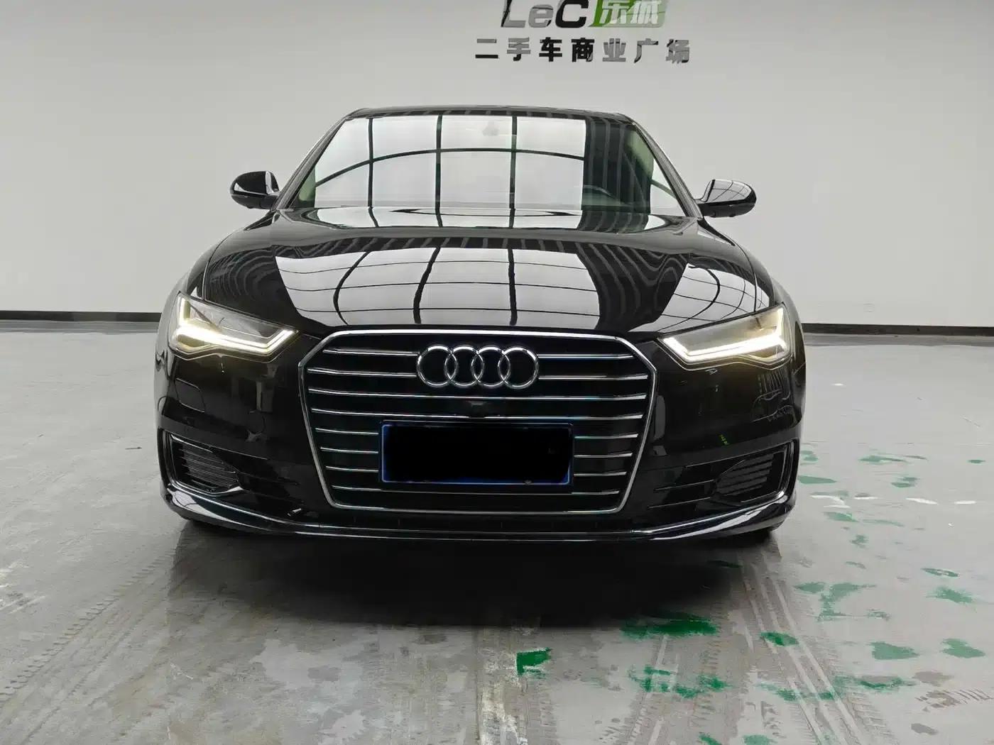 Audi A6L 2018 30th Anniversary Edition 35 TFSI Fashion Model — миниатюра 2