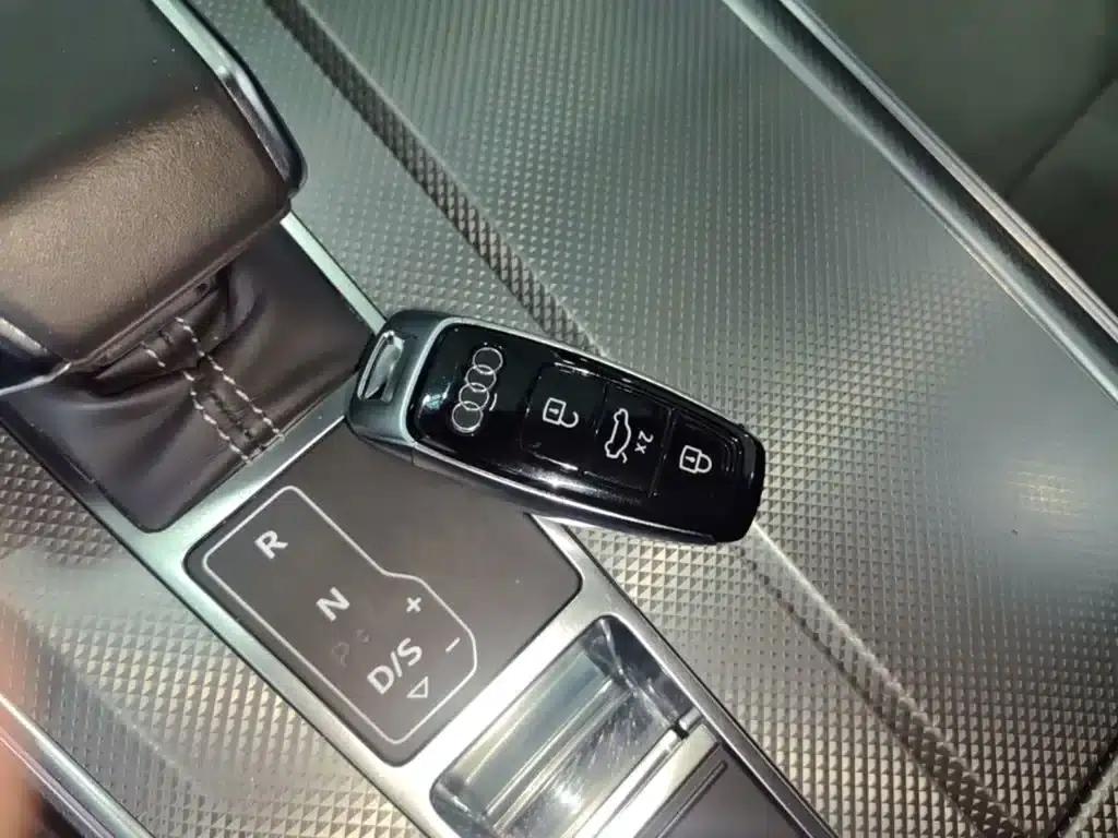 Audi A6L 2021 45 TFSI quattro Premium Dynamic Edition — миниатюра 9