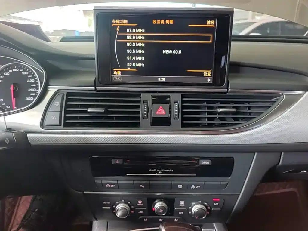 Audi A6L 2014 TFSI Standard Edition — миниатюра 13