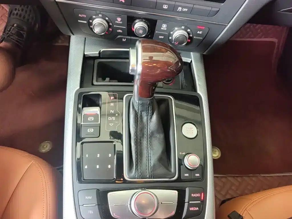 Audi A6L 2014 TFSI Standard Edition — миниатюра 14