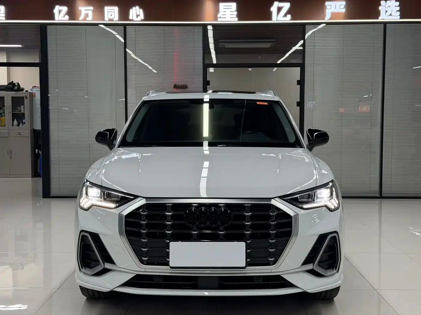 Audi Q3 2023 35 TFSI Fashion Dynamic (1.4T) — миниатюра 2
