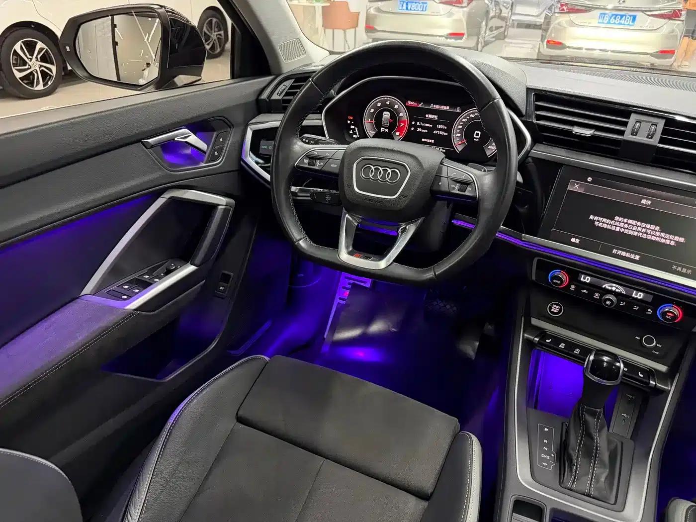 Audi Q3 2023 35 TFSI Fashion Dynamic (1.4T) — миниатюра 13
