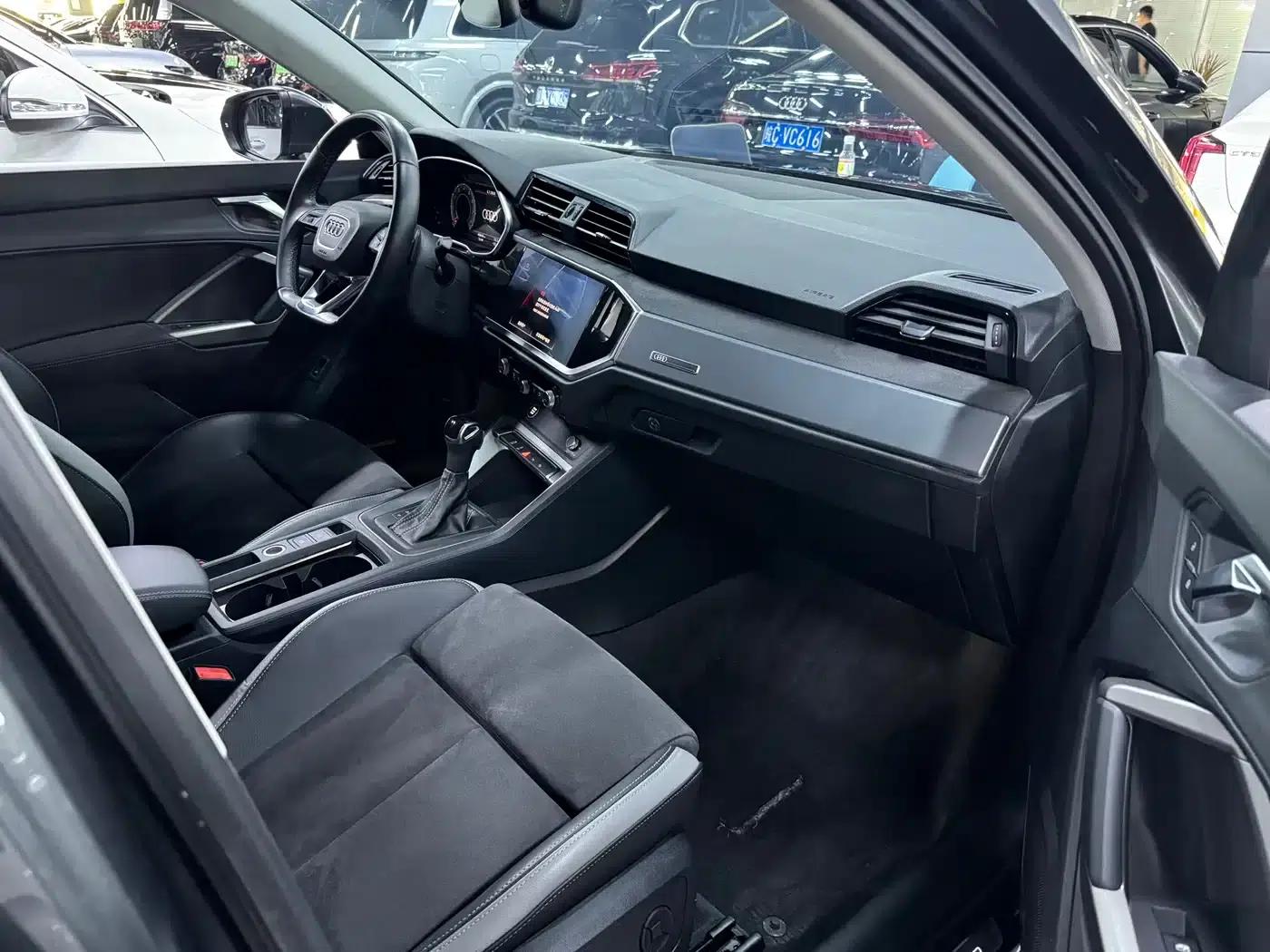 Audi Q3 2022 35 TFSI Fashion Dynamic Edition — миниатюра 15
