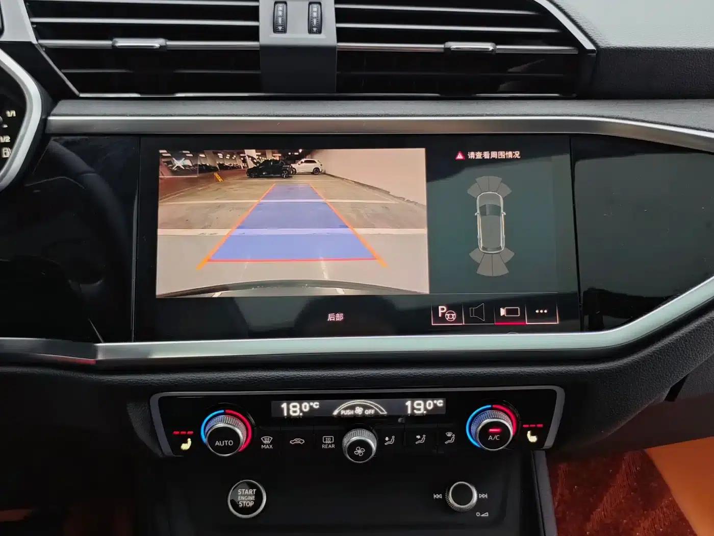 Audi Q3 2023 35 TFSI Fashion Dynamic (1.4T) — миниатюра 17