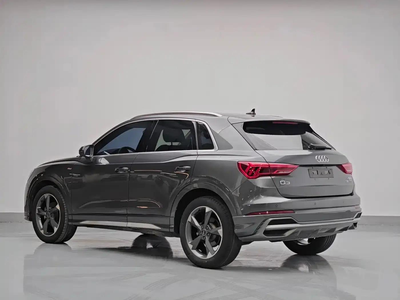 Audi Q3 2023 35 TFSI Fashion Dynamic (1.4T) — миниатюра 4