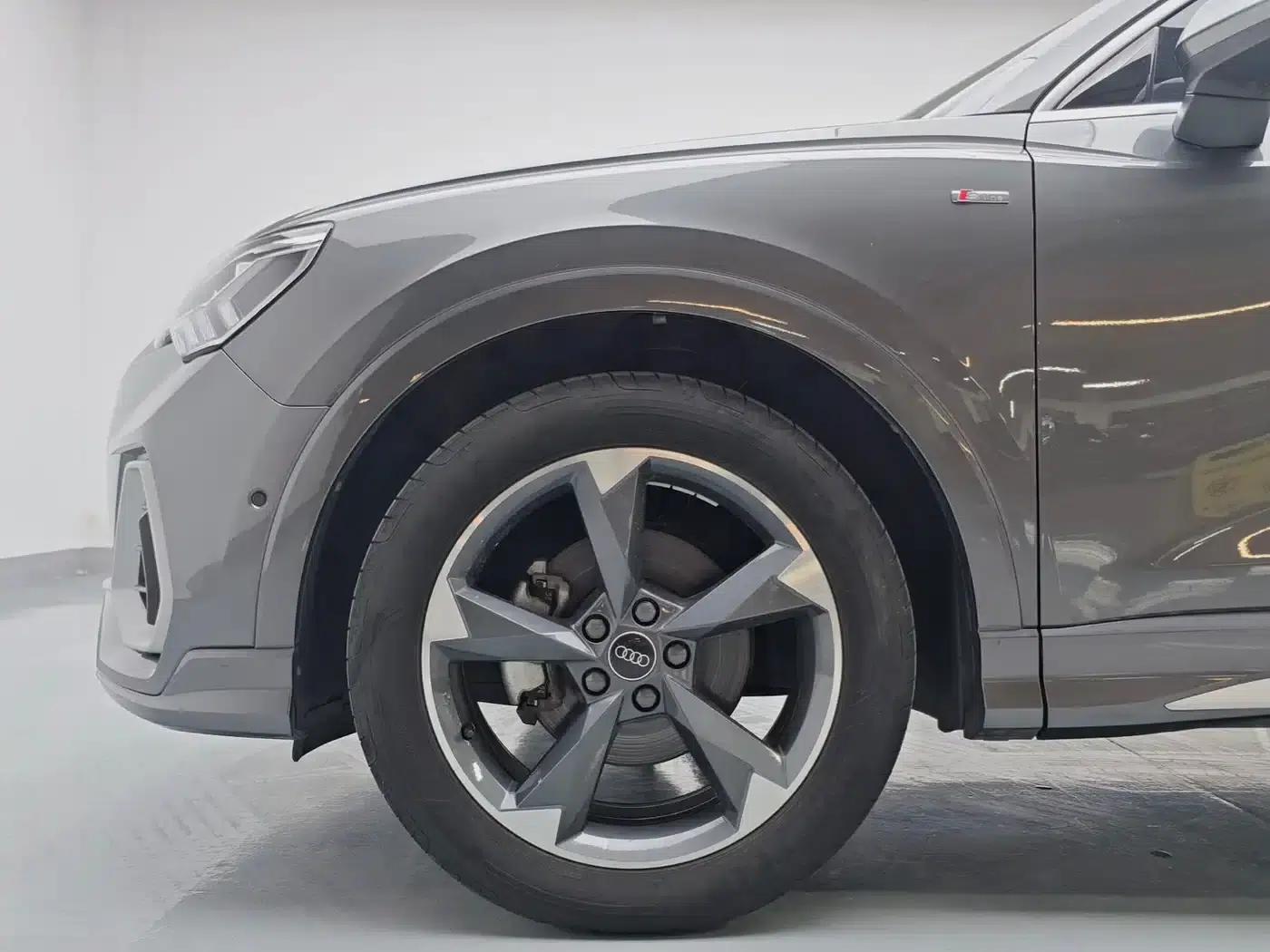 Audi Q3 2023 35 TFSI Fashion Dynamic (1.4T) — миниатюра 7