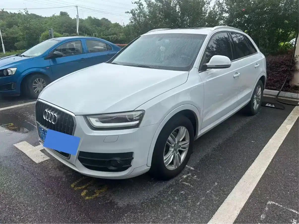 Audi Q3 2013 35 TFSI Comfort — миниатюра 1