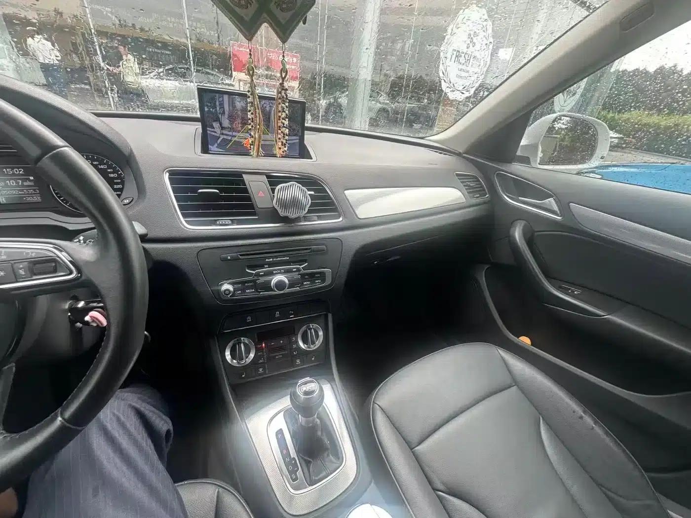 Audi Q3 2013 35 TFSI Comfort — миниатюра 11