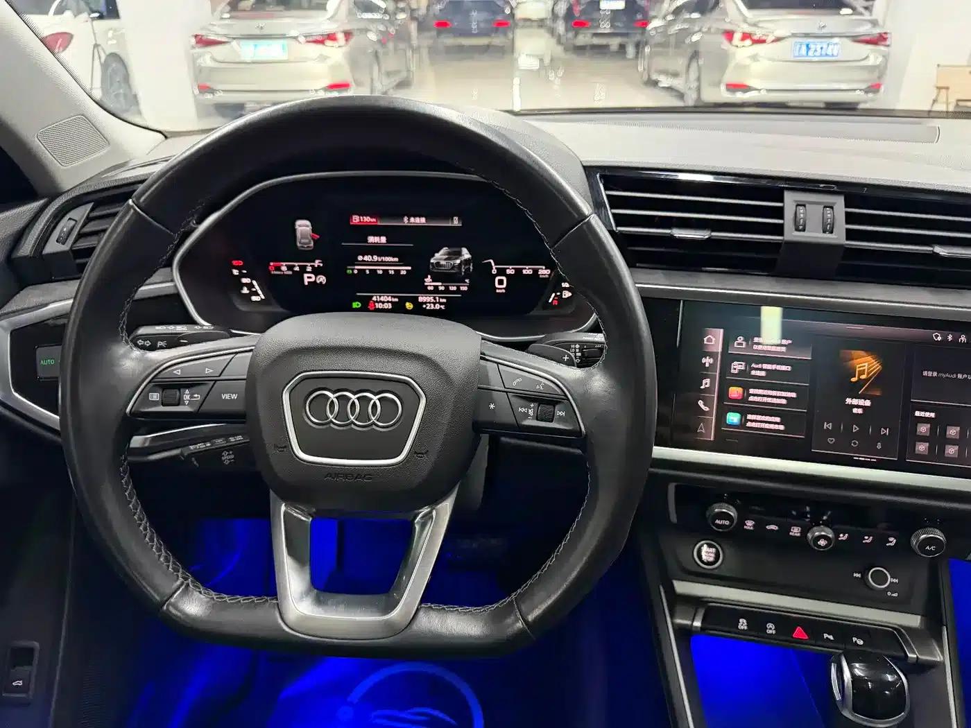 Audi Q3 2023 35 TFSI Fashion Dynamic (1.4T) — миниатюра 13