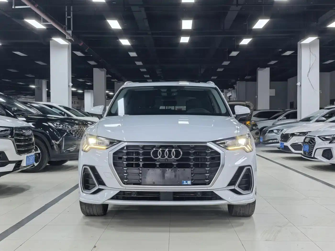 Audi Q3 2023 35 TFSI Fashion Dynamic (1.4T) — миниатюра 2