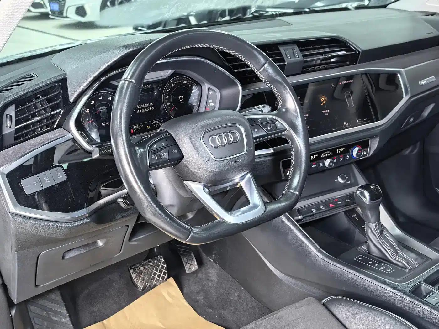Audi Q3 2023 35 TFSI Fashion Dynamic (1.4T) — миниатюра 11