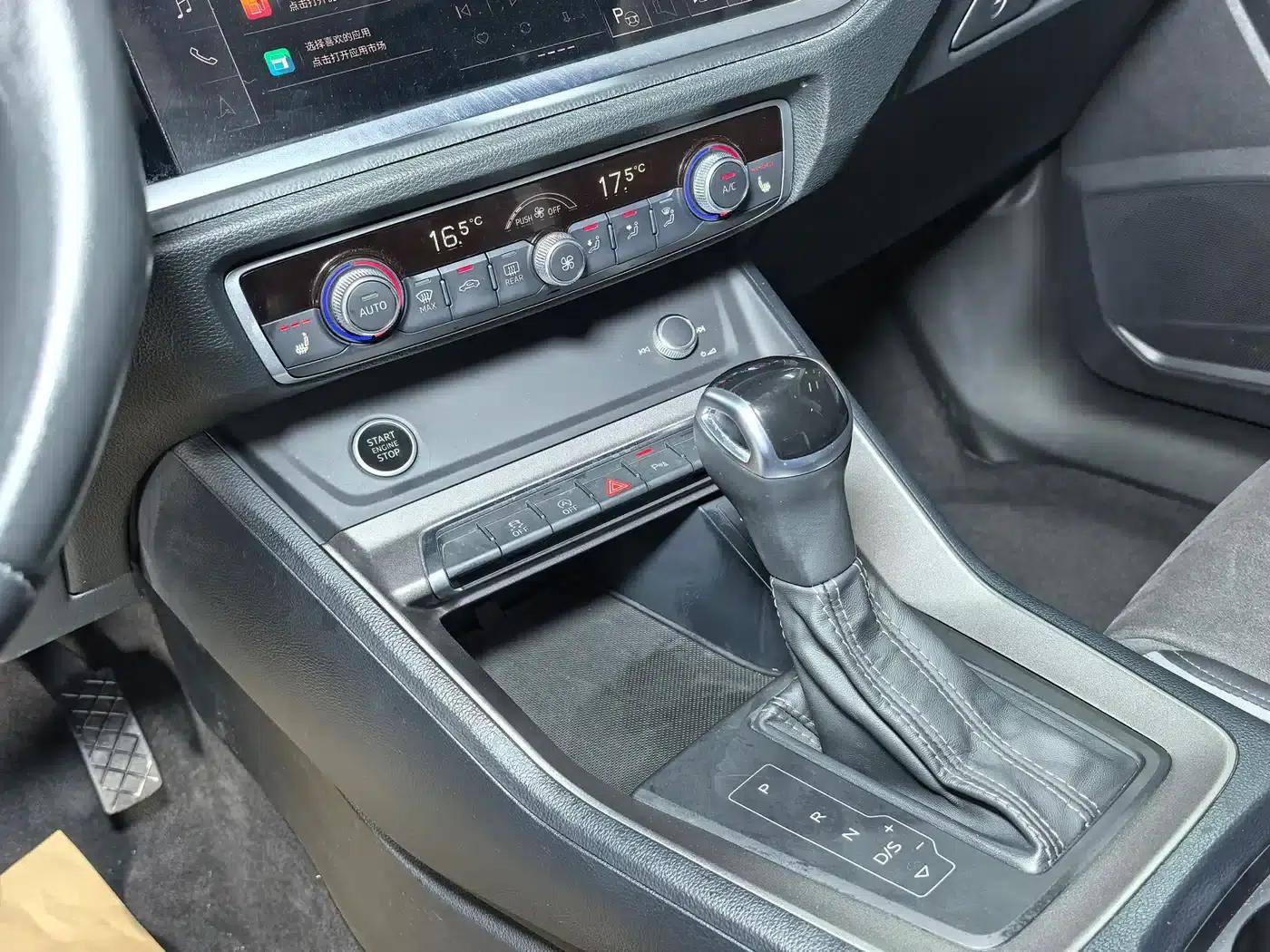 Audi Q3 2023 35 TFSI Fashion Dynamic (1.4T) — миниатюра 18