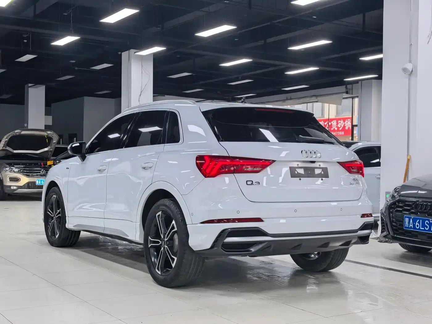 Audi Q3 2023 35 TFSI Fashion Dynamic (1.4T) — миниатюра 24