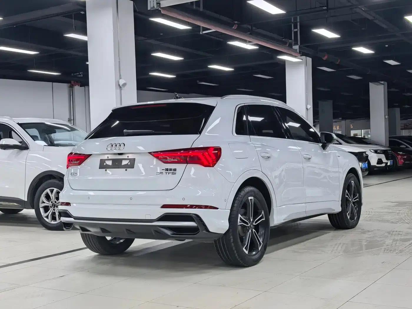 Audi Q3 2023 35 TFSI Fashion Dynamic (1.4T) — миниатюра 26