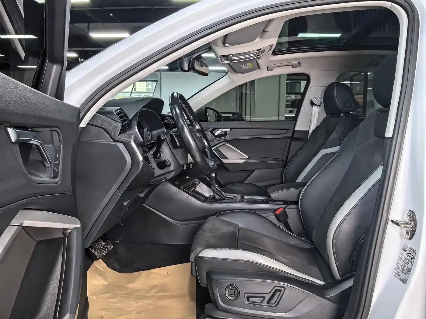 Audi Q3 2023 35 TFSI Fashion Dynamic (1.4T) — миниатюра 9