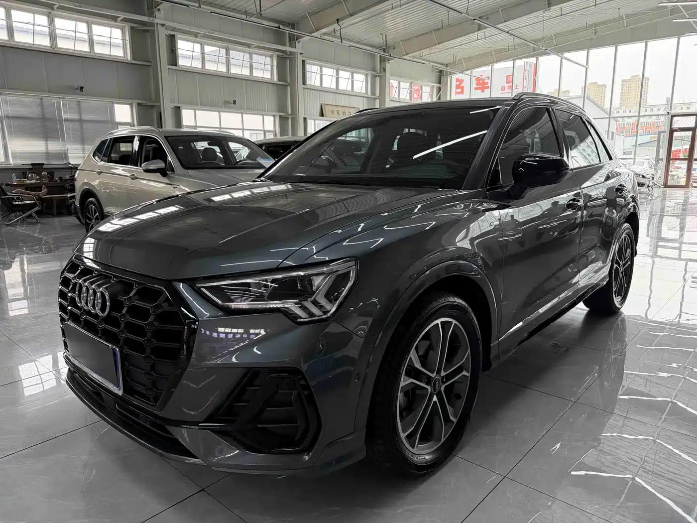 Audi Q3 2022 35 TFSI Fashion Dynamic Edition — миниатюра 1