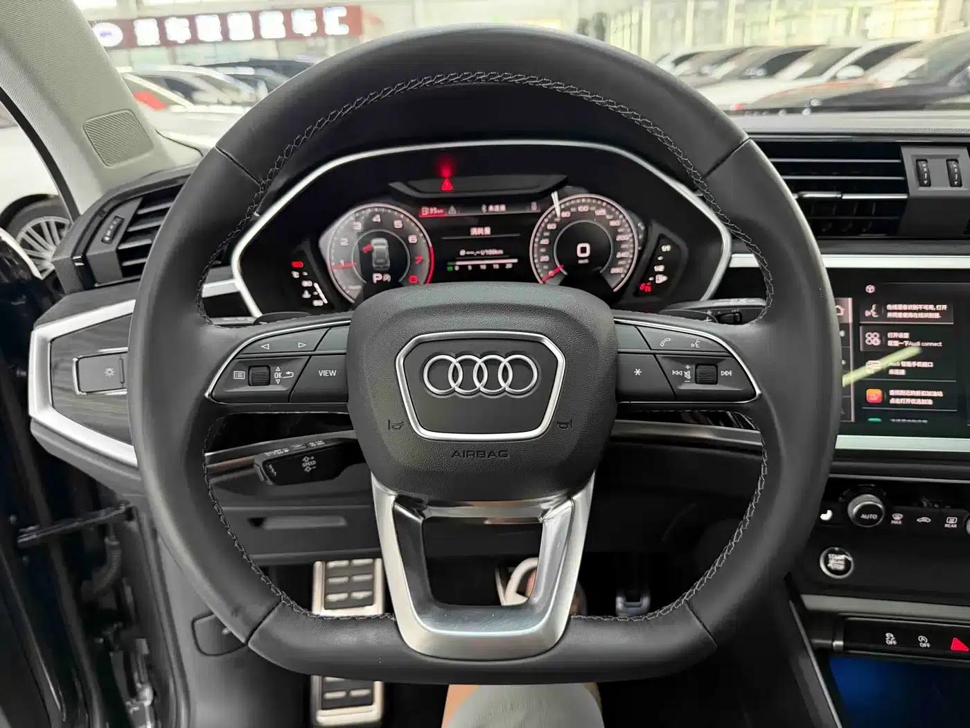 Audi Q3 2022 35 TFSI Fashion Dynamic Edition — миниатюра 11