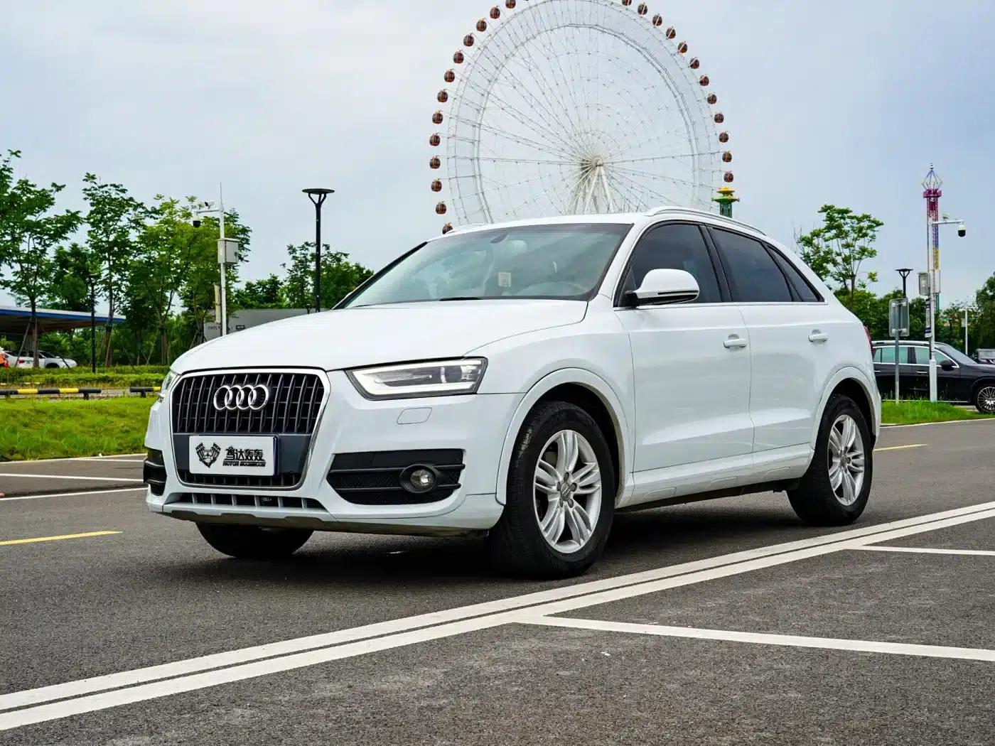 Audi Q3 2015 30 TFSI Comfort — миниатюра 1