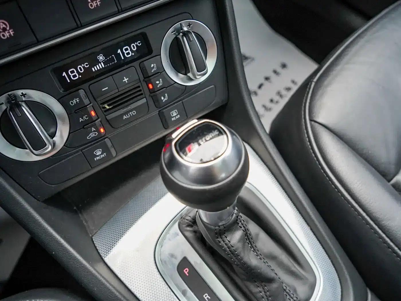 Audi Q3 2015 30 TFSI Comfort — миниатюра 17