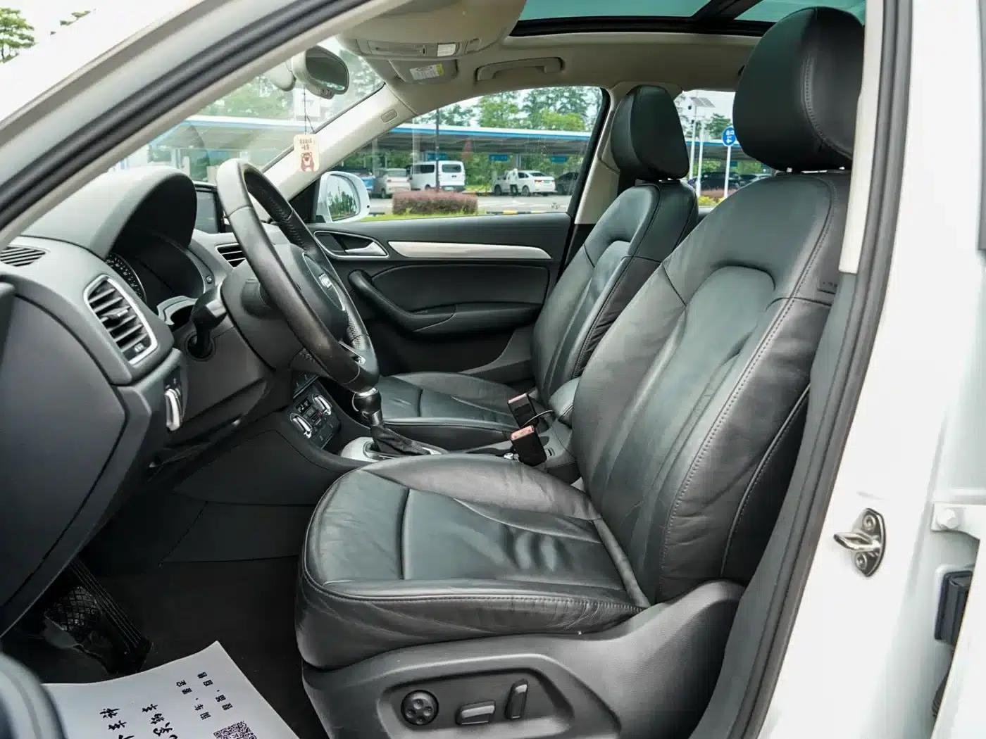Audi Q3 2015 30 TFSI Comfort — миниатюра 19
