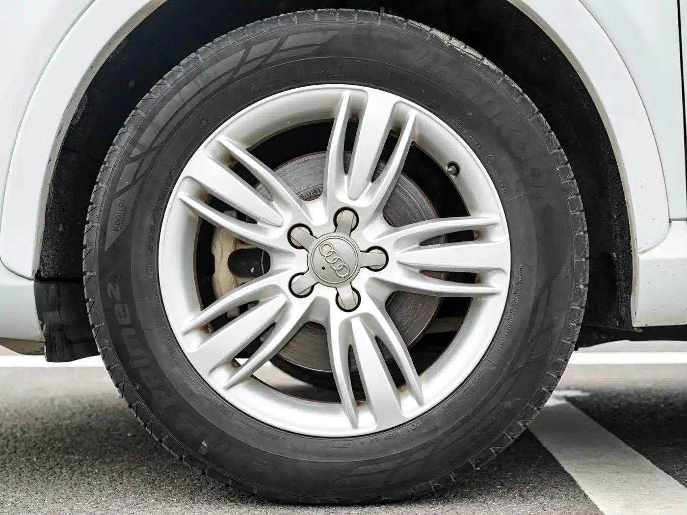 Audi Q3 2015 30 TFSI Comfort — миниатюра 21
