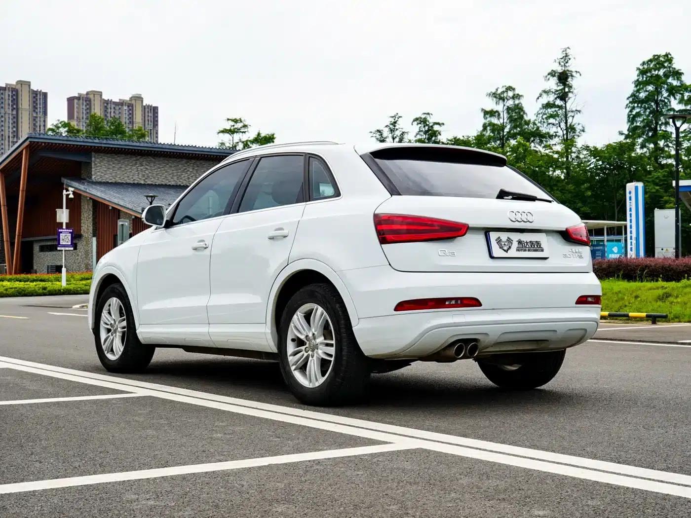Audi Q3 2015 30 TFSI Comfort — миниатюра 4