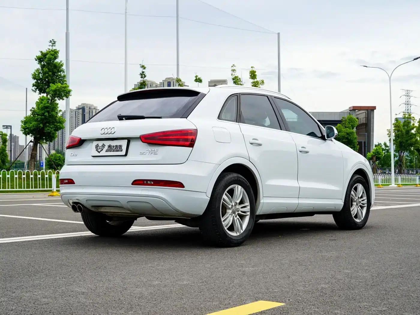 Audi Q3 2015 30 TFSI Comfort — миниатюра 6
