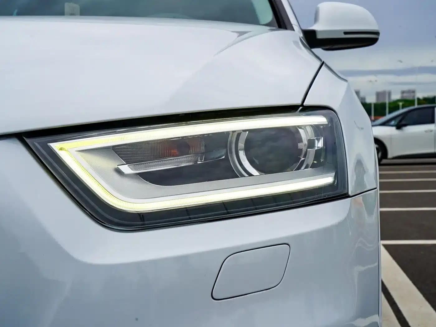Audi Q3 2015 30 TFSI Comfort — миниатюра 8
