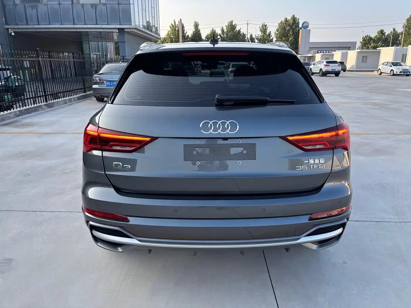 Audi Q3 2022 35 TFSI Fashion Dynamic Edition — миниатюра 4
