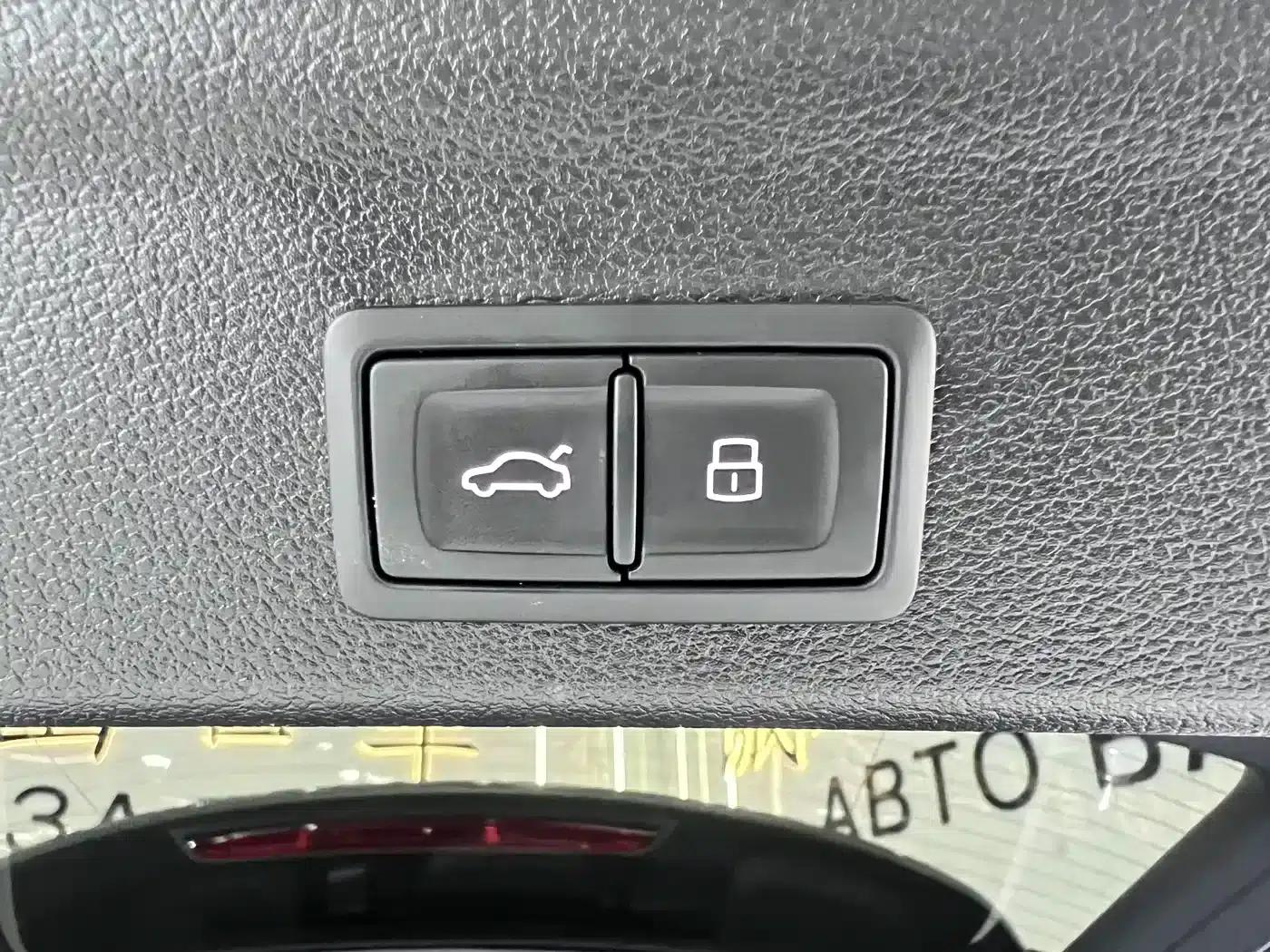 Audi Q3 2022 35 TFSI Fashion Dynamic Edition — миниатюра 18