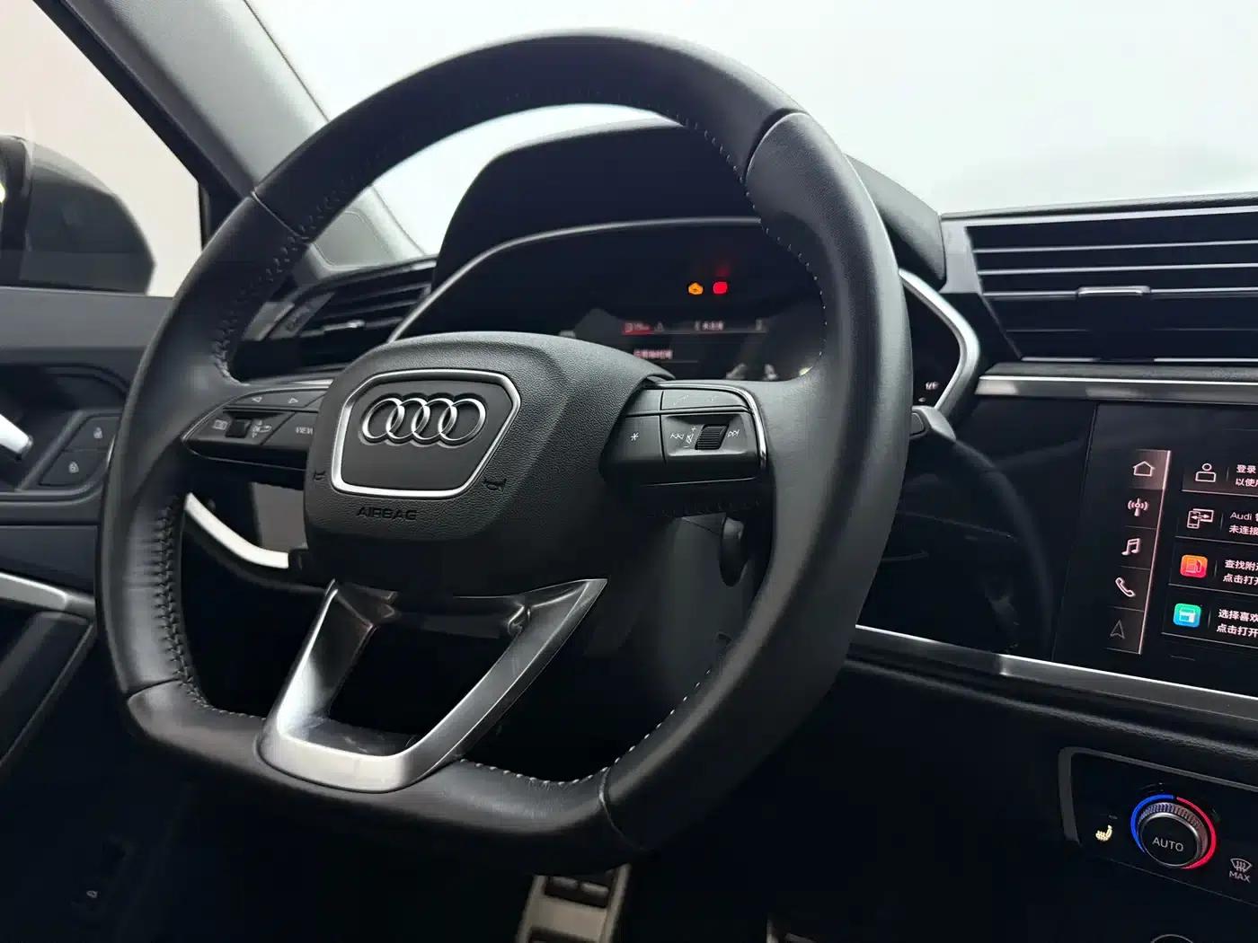 Audi Q3 2022 35 TFSI Fashion Dynamic Edition — миниатюра 11