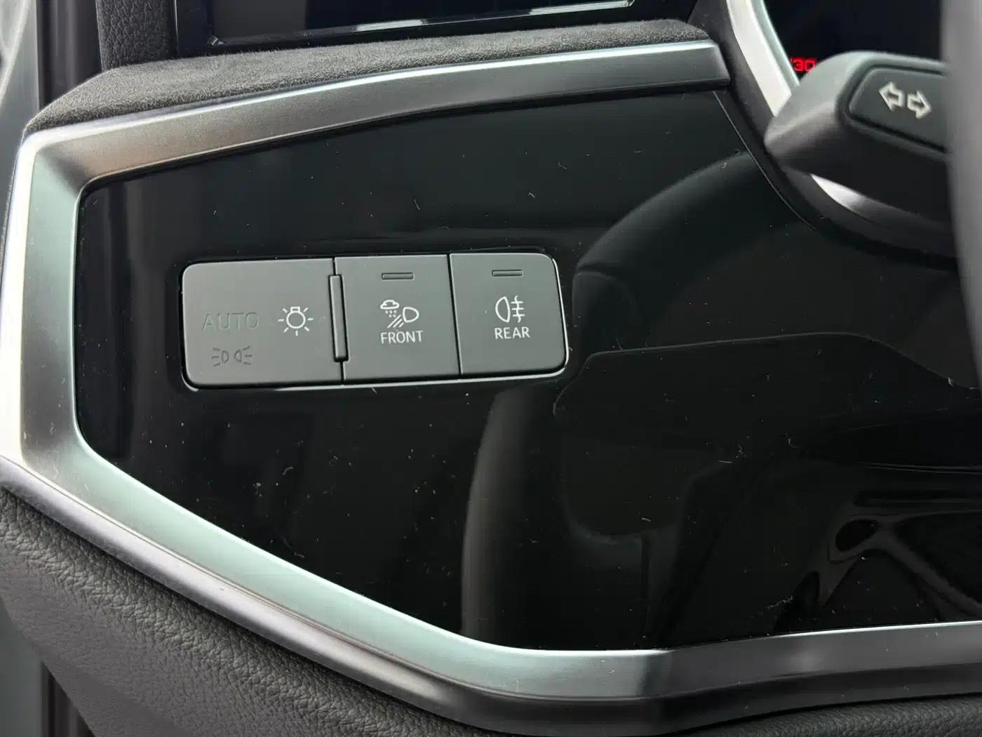 Audi Q3 2022 35 TFSI Fashion Dynamic Edition — миниатюра 18