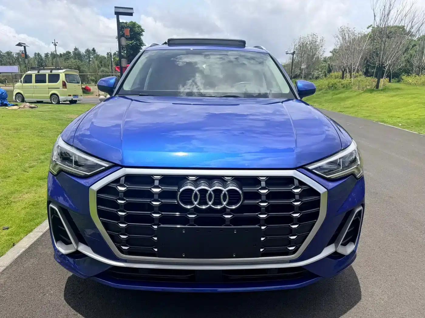 Audi Q3 2022 35 TFSI Fashion Dynamic Edition — миниатюра 2