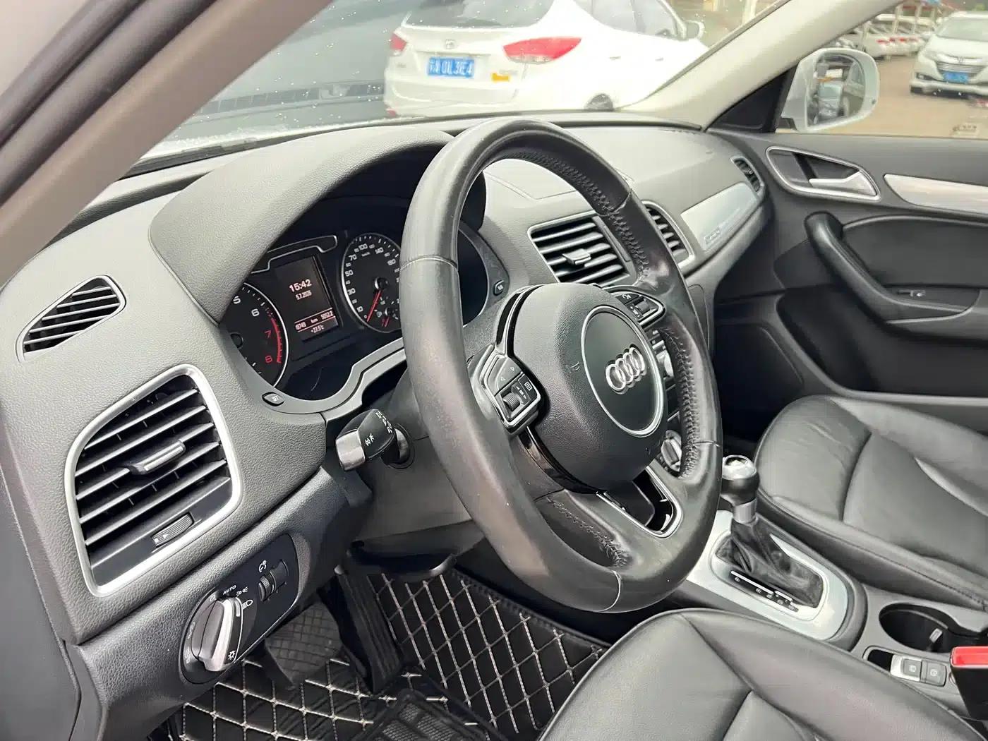 Audi Q3 2015 35 TFSI quattro Technology Edition — миниатюра 7