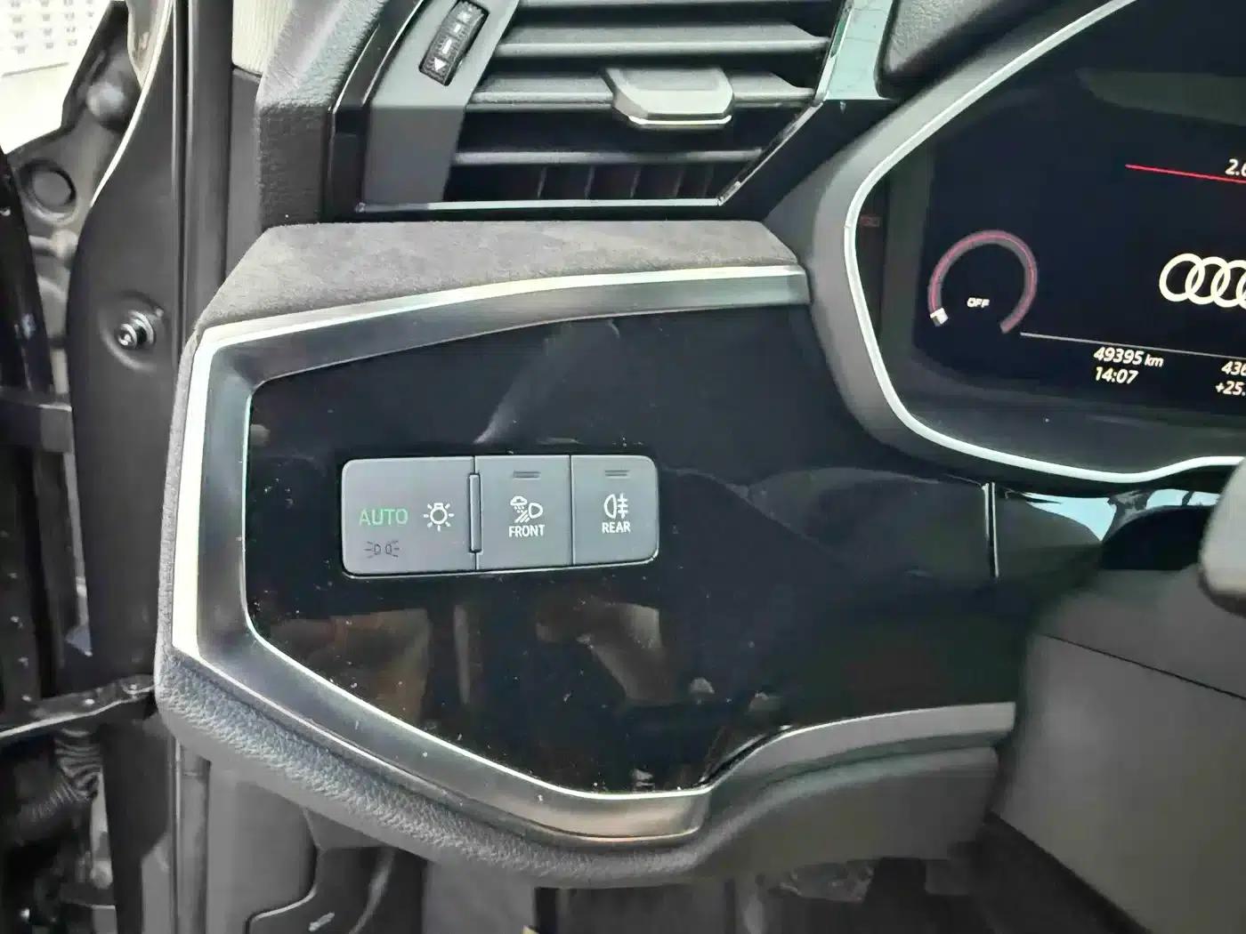 Audi Q3 2022 35 TFSI Fashion Dynamic Edition — миниатюра 9
