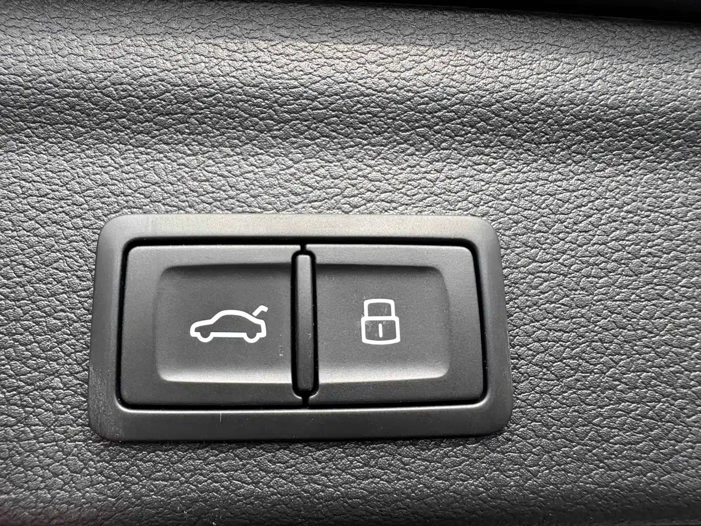 Audi Q3 2022 35 TFSI Fashion Dynamic Edition — миниатюра 22