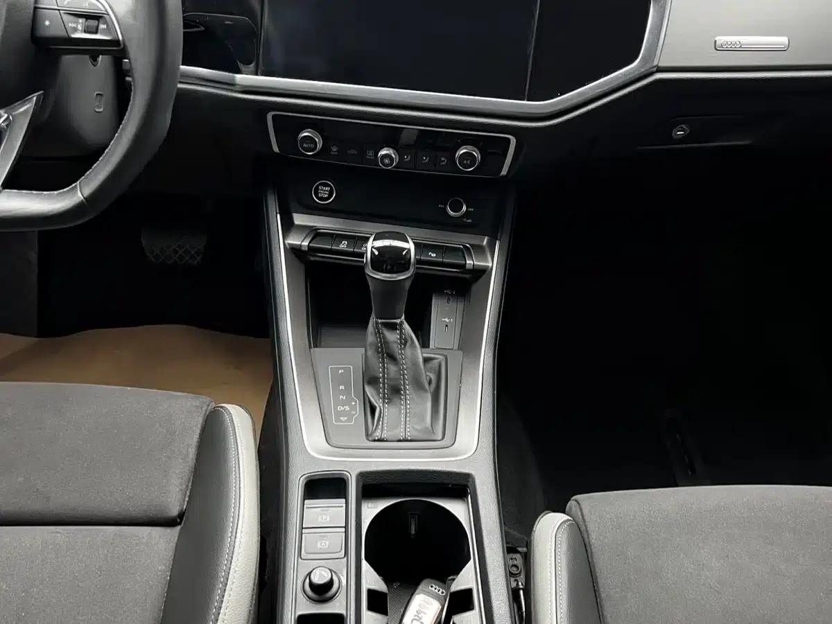 Audi Q3 2022 35 TFSI Fashion Dynamic Edition — миниатюра 11