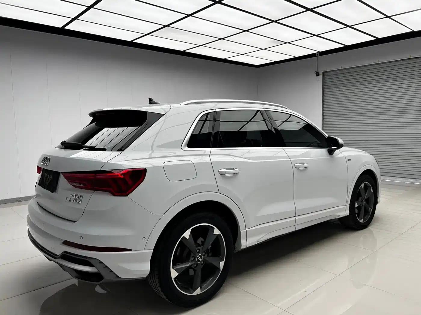 Audi Q3 2022 35 TFSI Fashion Dynamic Edition — миниатюра 4