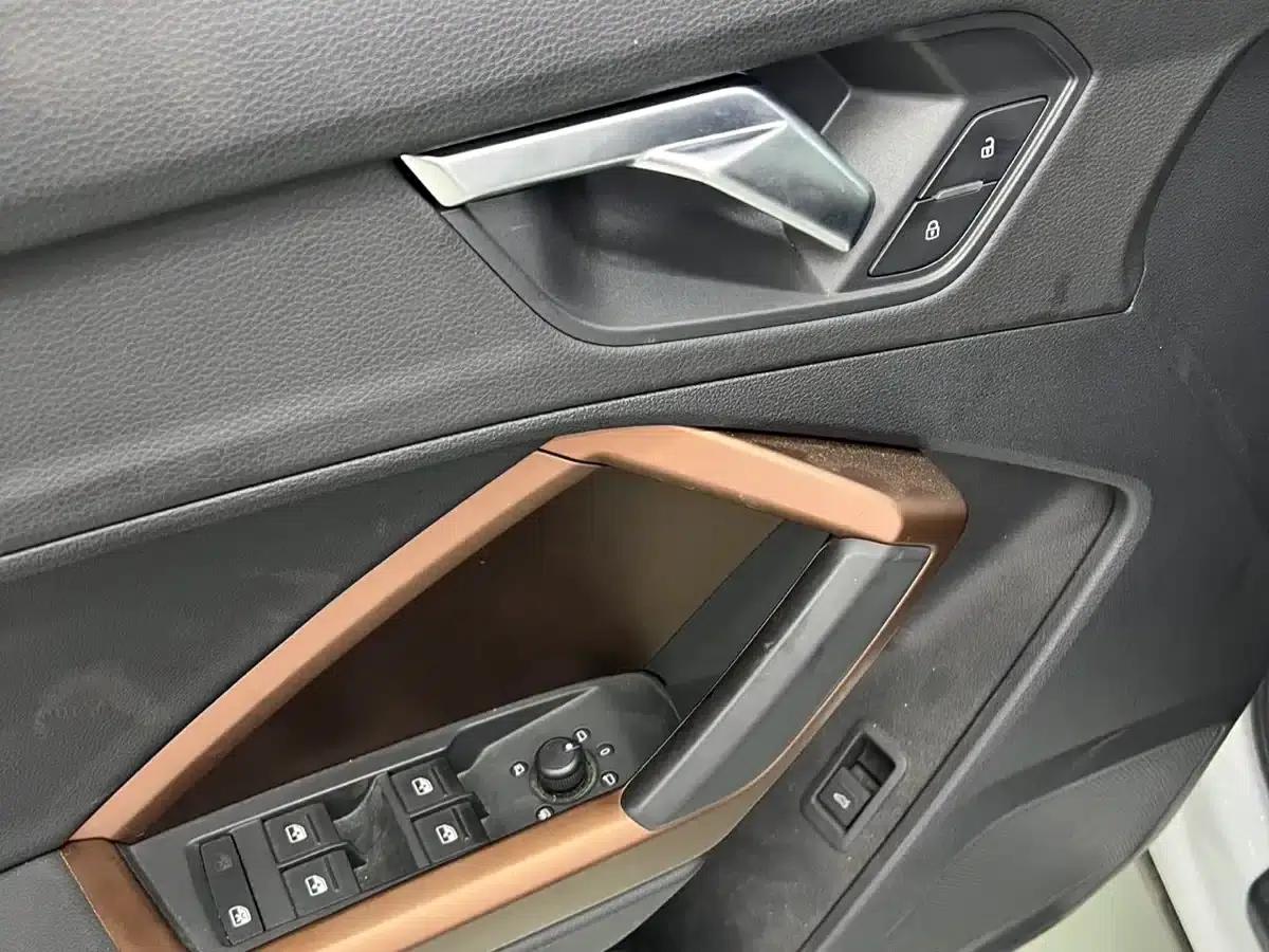 Audi Q3 2022 35 TFSI Fashion Elegance — миниатюра 8