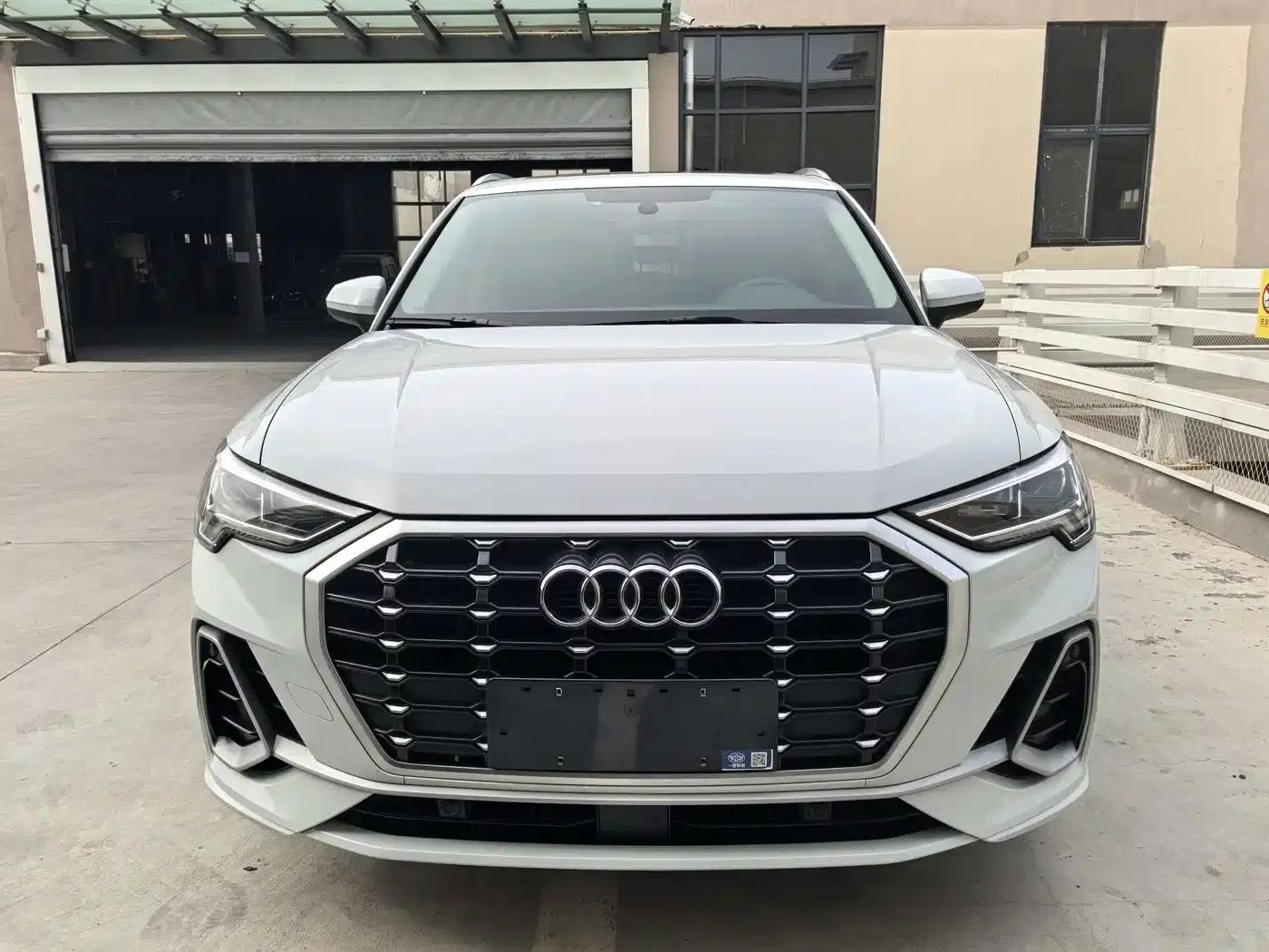Audi Q3 2023 35 TFSI Fashion Dynamic (1.4T) — миниатюра 2