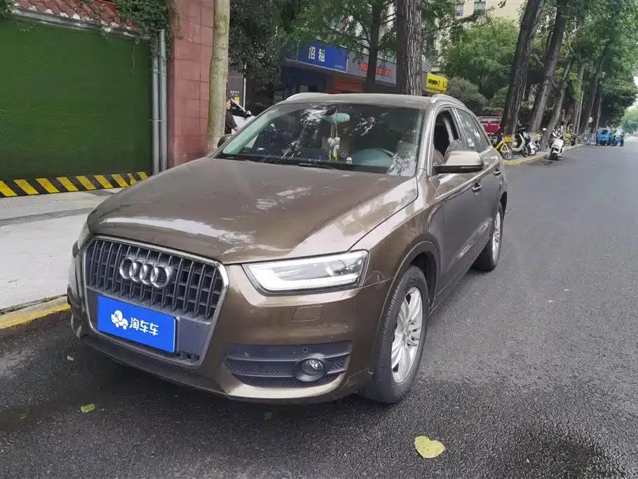 Audi Q3 2015 35 TFSI Comfort — миниатюра 1